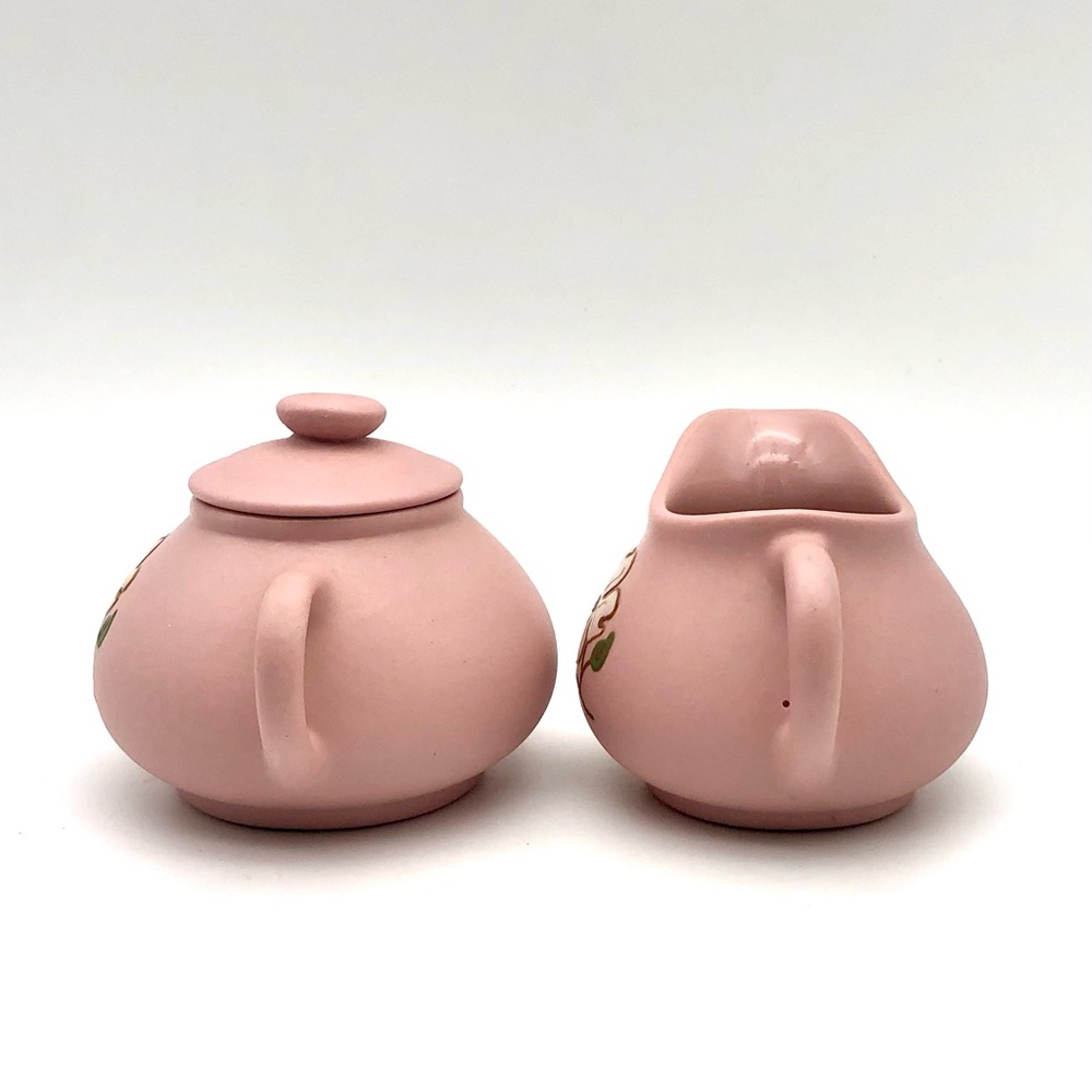 Pigeon Forge Pottery Creamer Sugar Bowl Set Pink With Embossed White Dogwood Vtg - Picture 3 of 8